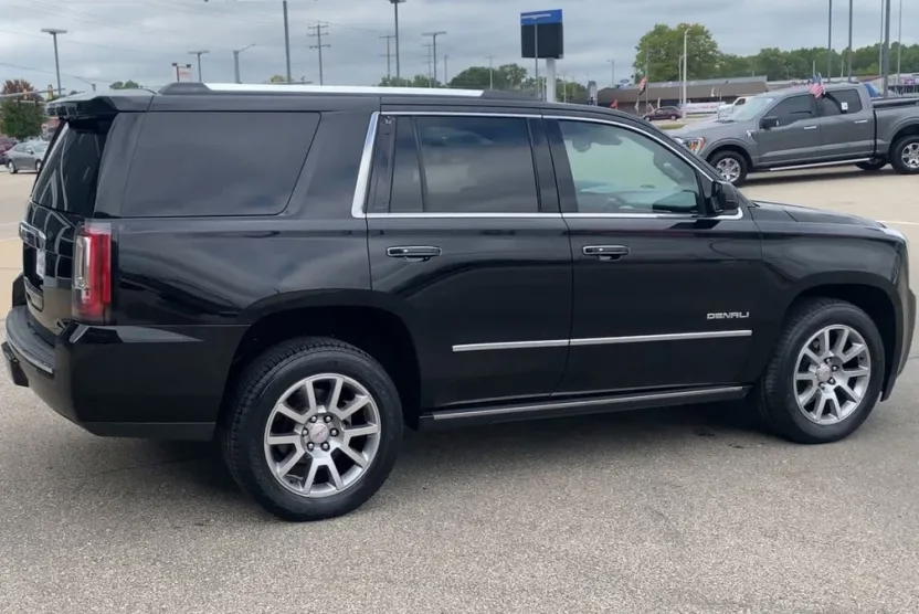 2015 Gmc Yukon Denali photo 1