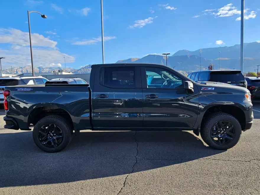 2026 Chevrolet Silverado 1500 LT Trail Boss photo 1