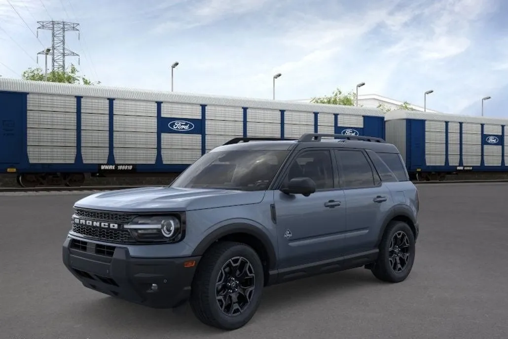 2025 Ford Bronco Sport Outer Banks photo 1