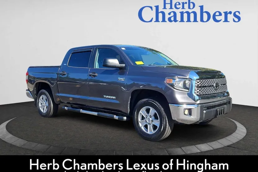 2020 Toyota Tundra SR5 CrewMax photo 1