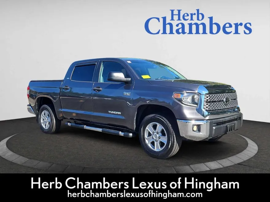 2020 Toyota Tundra SR5 CrewMax photo 1