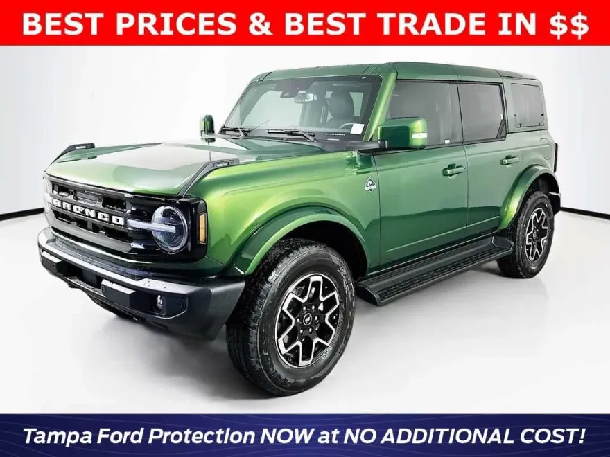 2025 Ford Bronco Outer Banks photo 1
