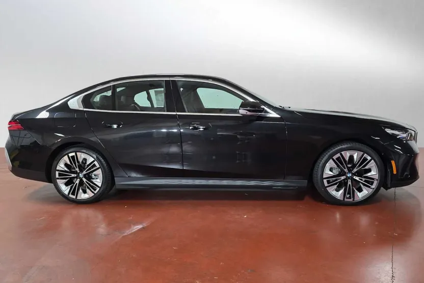 2026 Bmw i5 xDrive40 photo 1