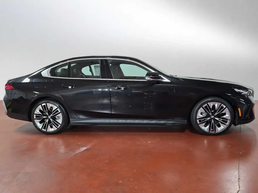 2026 Bmw i5 xDrive40 photo 1