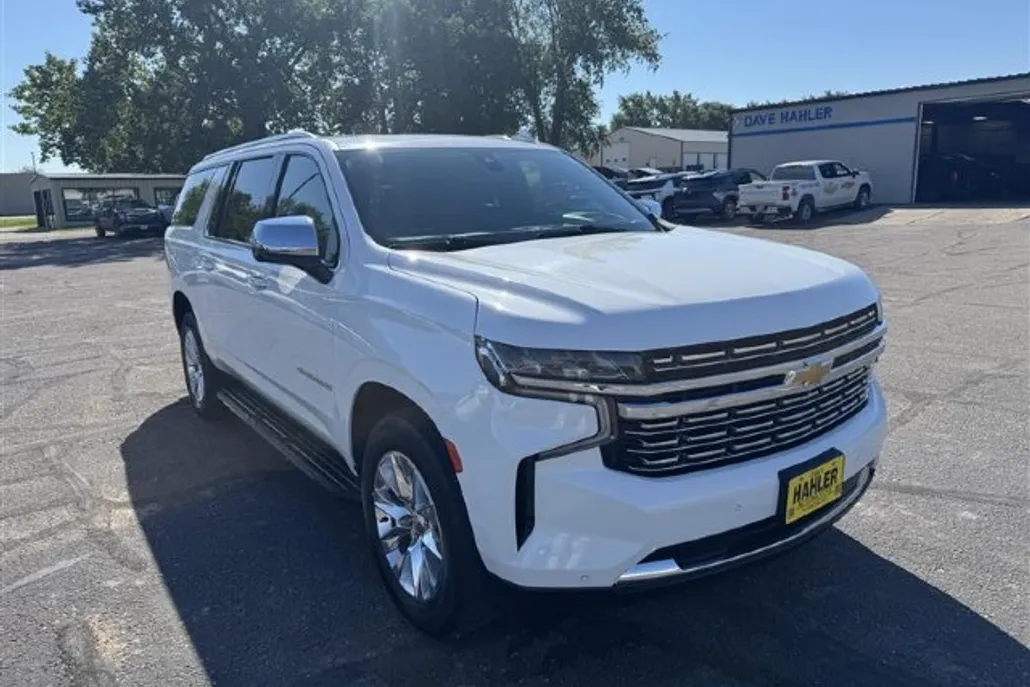 2021 Chevrolet Suburban Premier photo 1