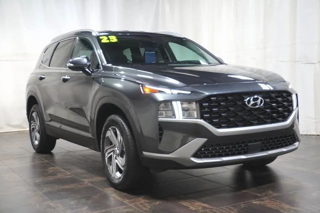 2023 Hyundai Santa Fe SEL photo 1