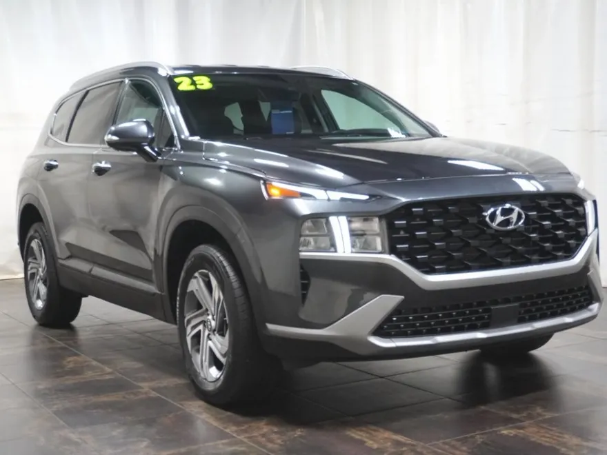 2023 Hyundai Santa Fe SEL photo 1