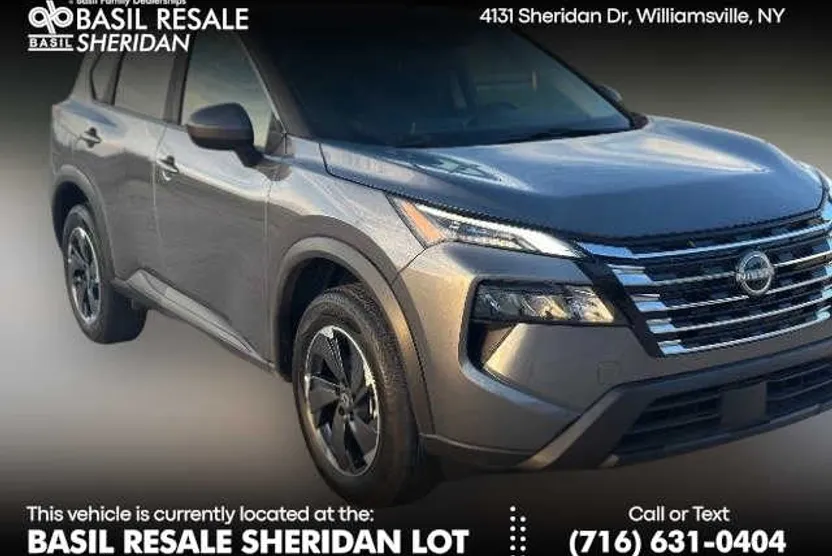 2025 Nissan Rogue SV photo 1