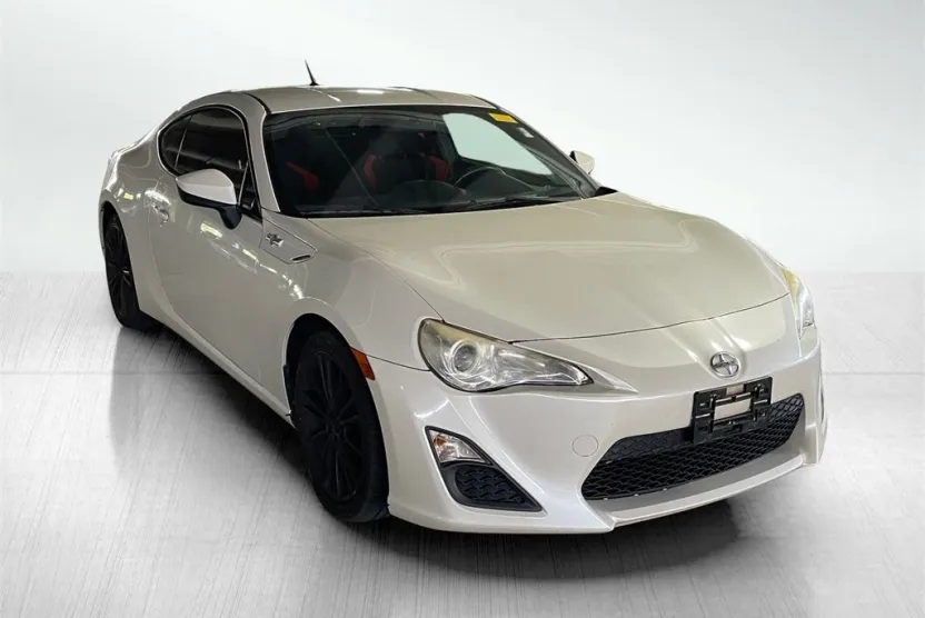 2013 Scion FR-S Base photo 1