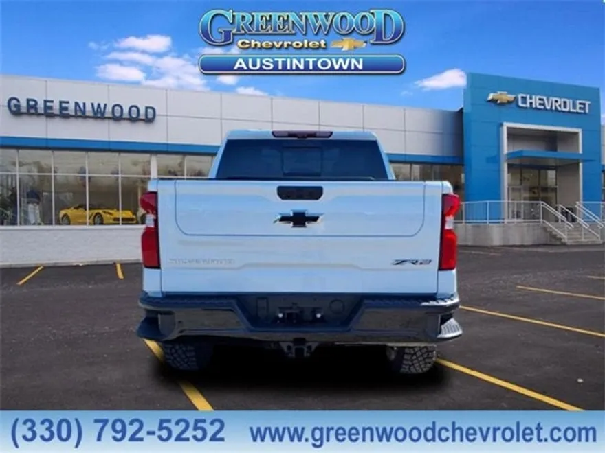2026 Chevrolet Silverado 1500 ZR2 photo 1