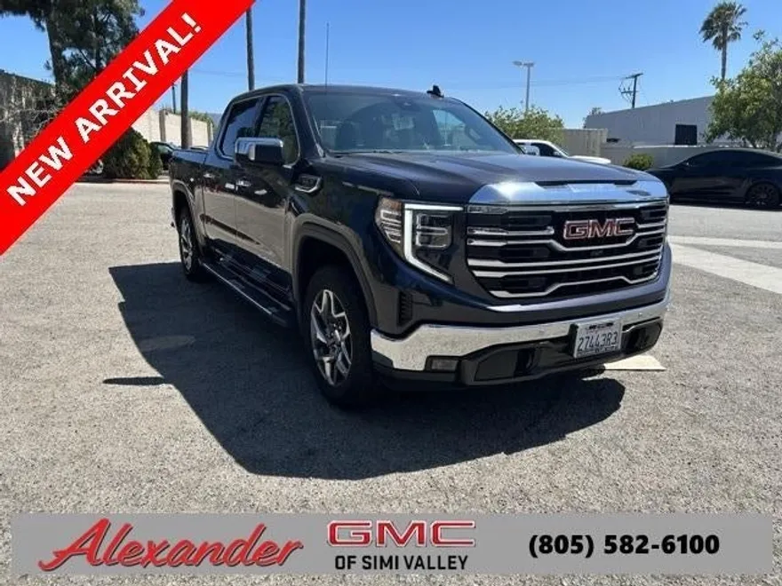 2022 Gmc Sierra 1500 SLT photo 1