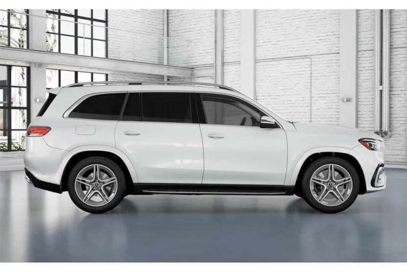 2026 Mercedes Benz GLS 450 4MATIC photo 1