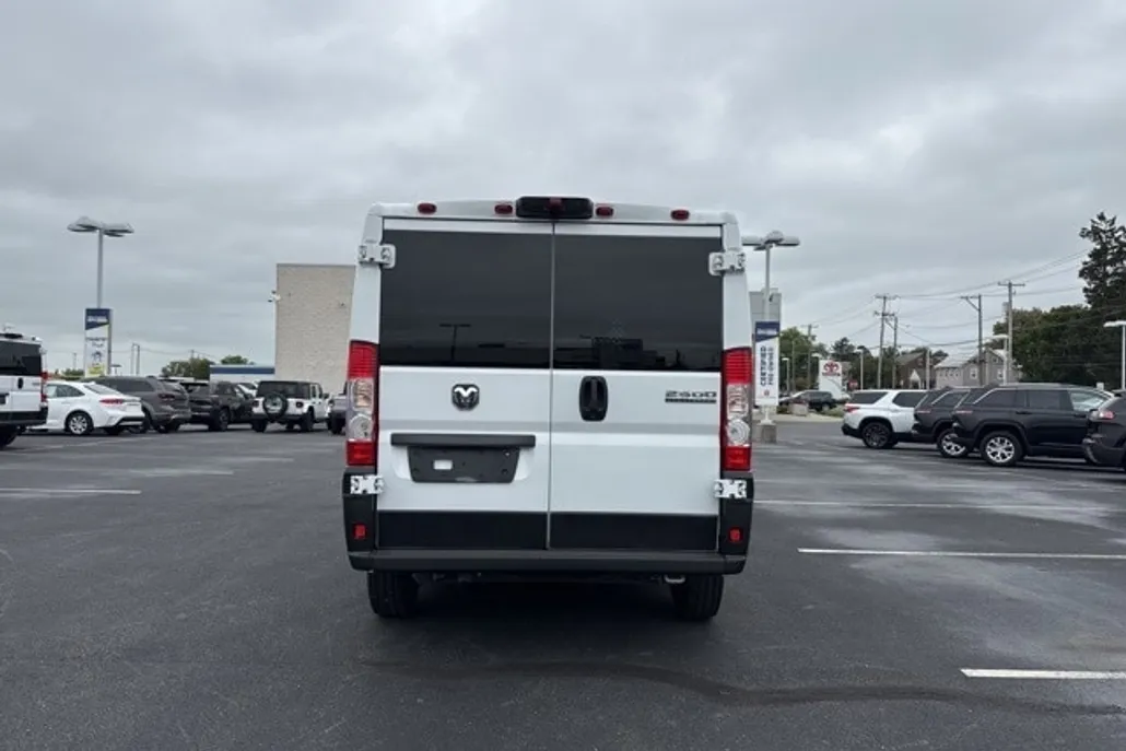 2023 Ram ProMaster 2500 Base Cargo Van photo 1