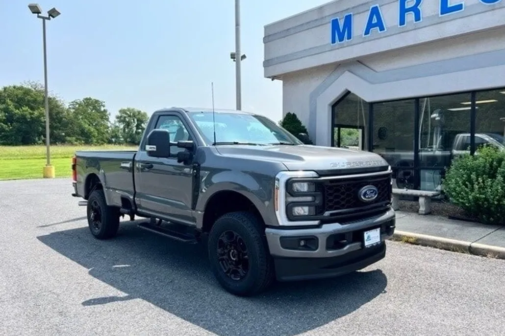2025 Ford F-250 XL photo 1