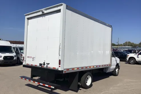 2025 Ford E-350 photo 2
