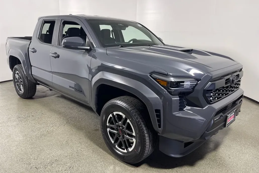 2025 Toyota Tacoma TRD Sport 4x4 Double Cab photo 1