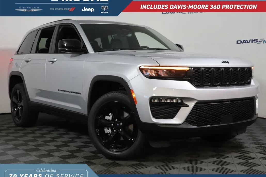 2025 Jeep Grand Cherokee Limited photo 1