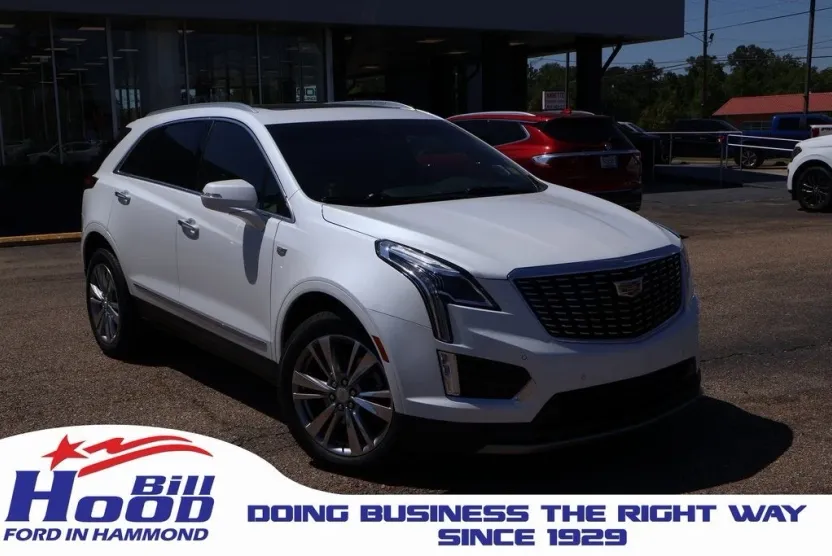 2024 Cadillac XT5 Premium Luxury photo 1
