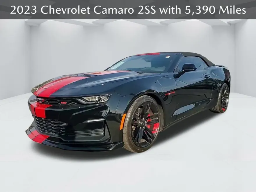 2023 Chevrolet Camaro SS photo 1