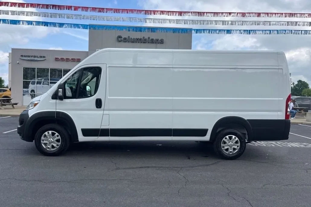 2024 Ram ProMaster 3500 photo 1