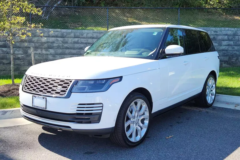 2018 Land Rover Range Rover SuperCharged photo 1