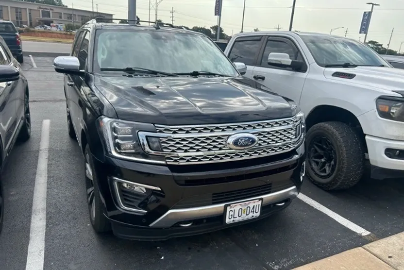 2020 Ford Expedition Platinum photo 1