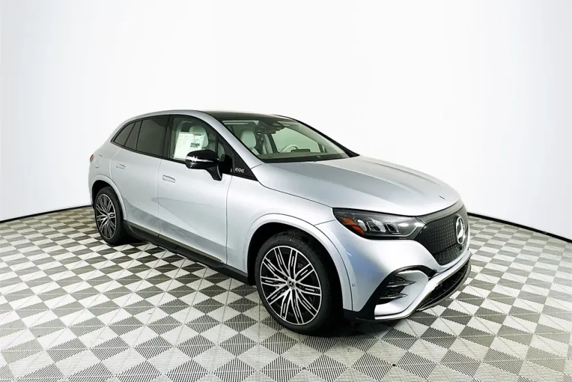 2026 Mercedes Benz EQE SUV photo 1