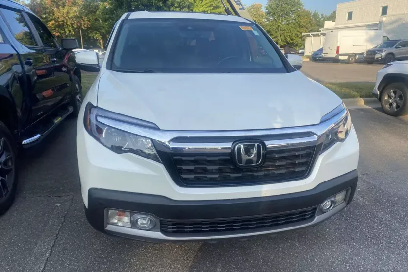 2019 Honda Ridgeline RTL-E photo 1