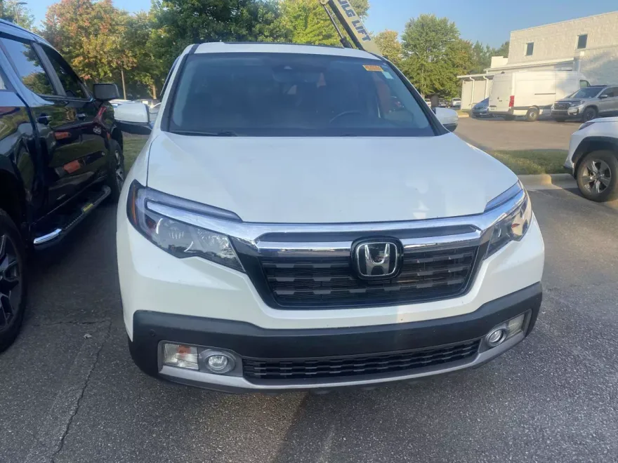 2019 Honda Ridgeline RTL-E photo 1