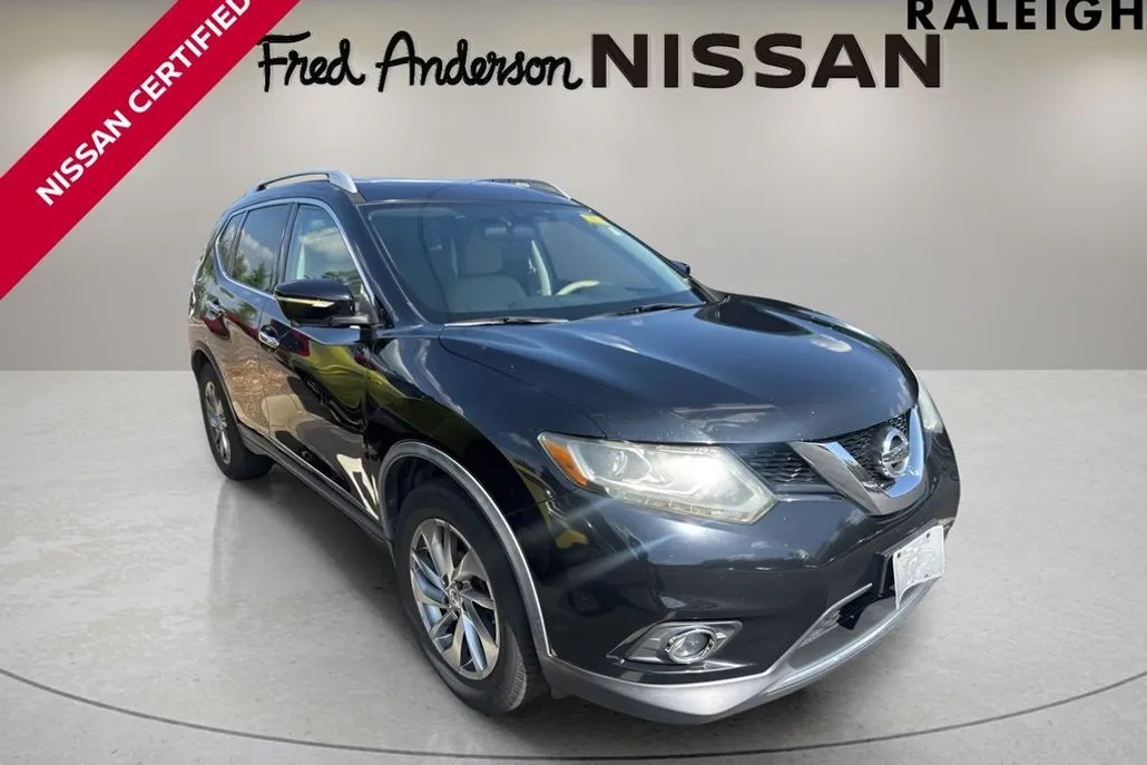 2014 Nissan Rogue SL photo 1
