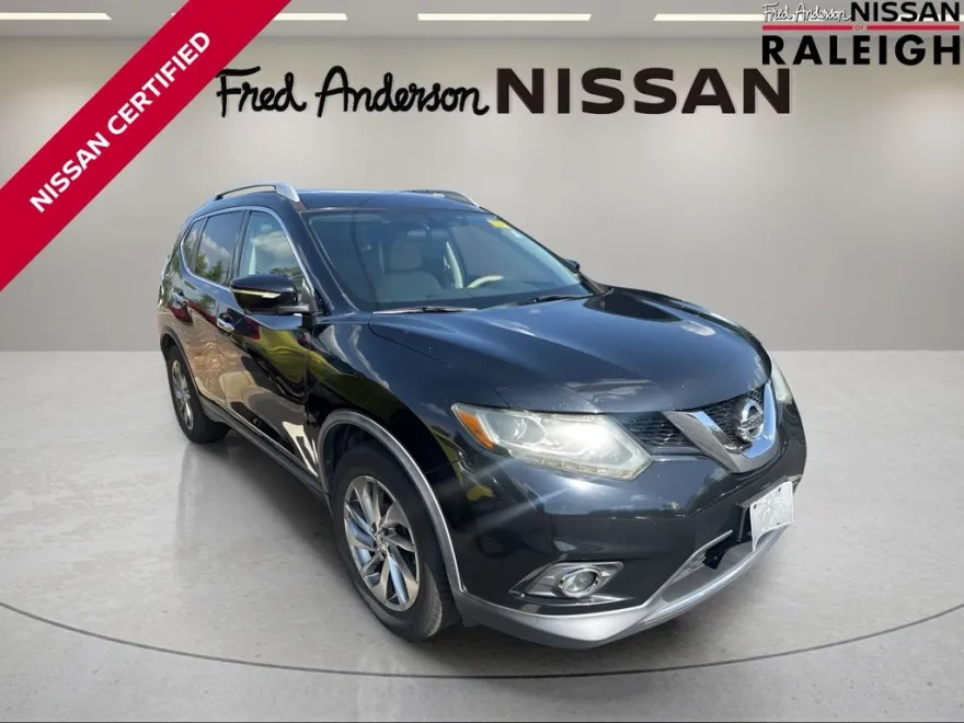 2014 Nissan Rogue SL photo 1