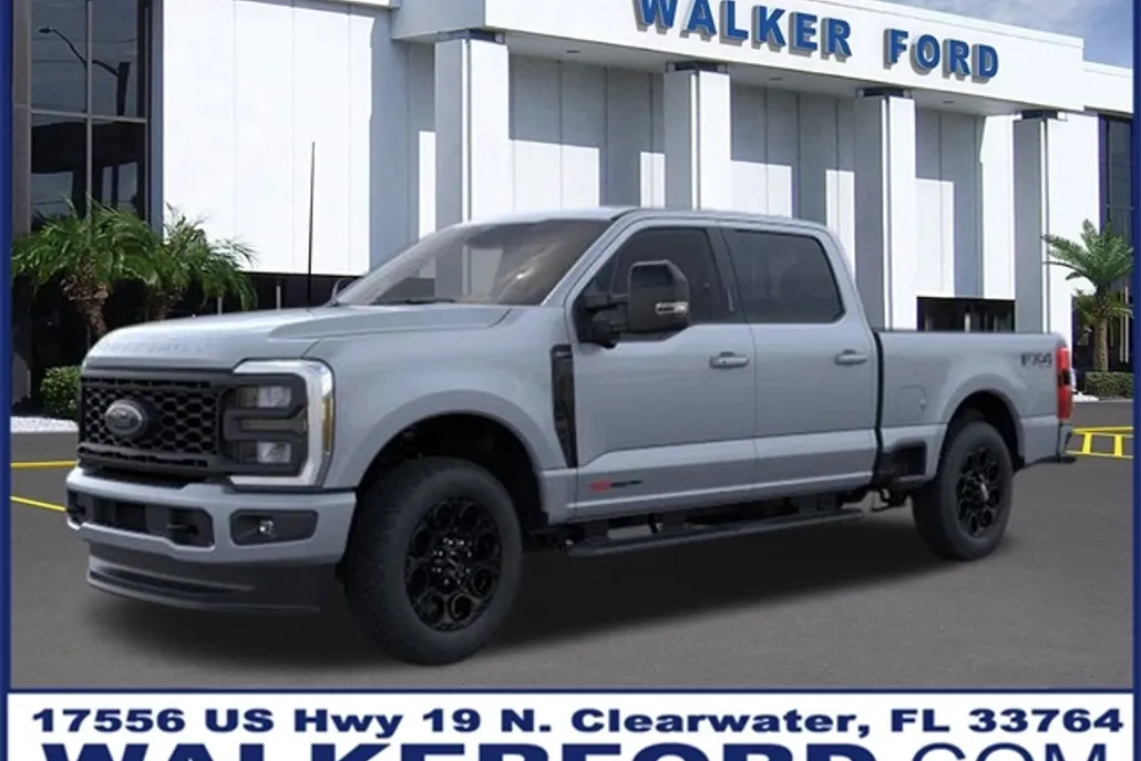 2025 Ford F-250 Lariat photo 1