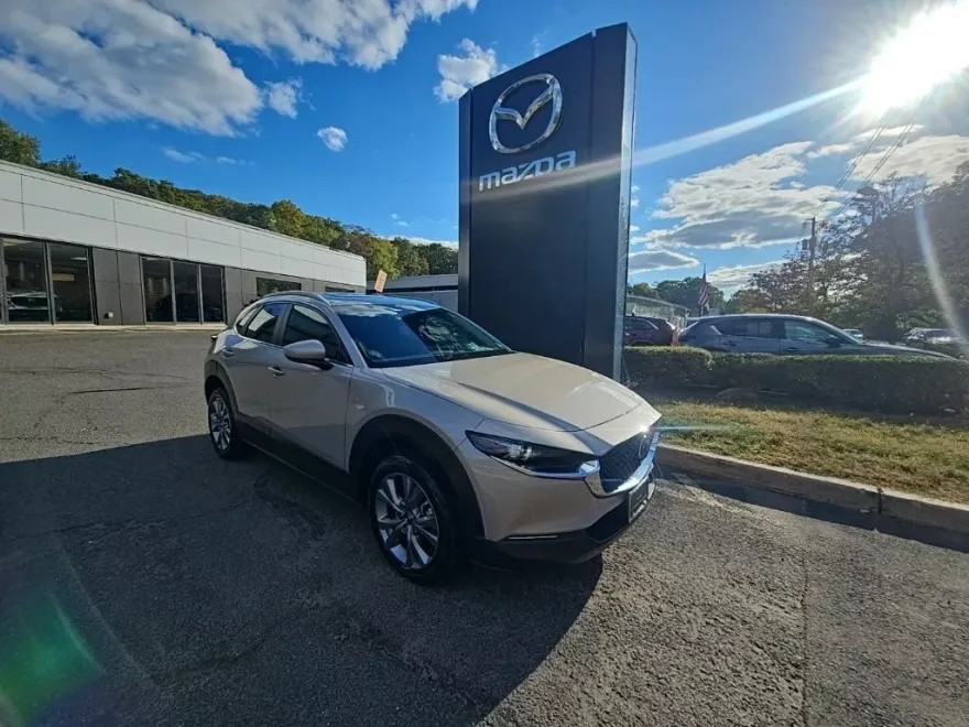 2024 Mazda CX-30 2.5 S Preferred photo 1