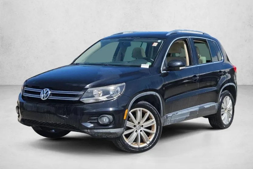2013 Volkswagen Tiguan S photo 1