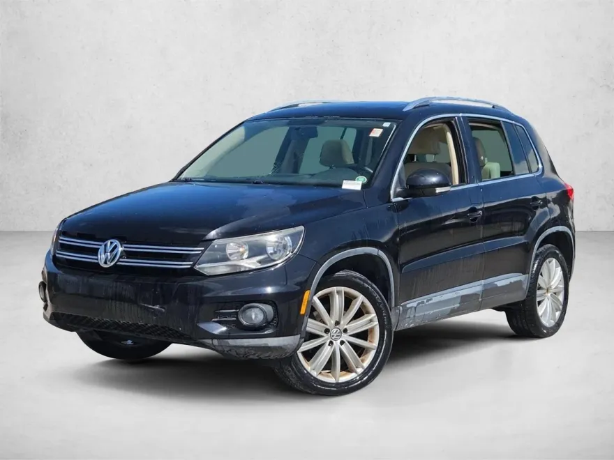 2013 Volkswagen Tiguan S photo 1