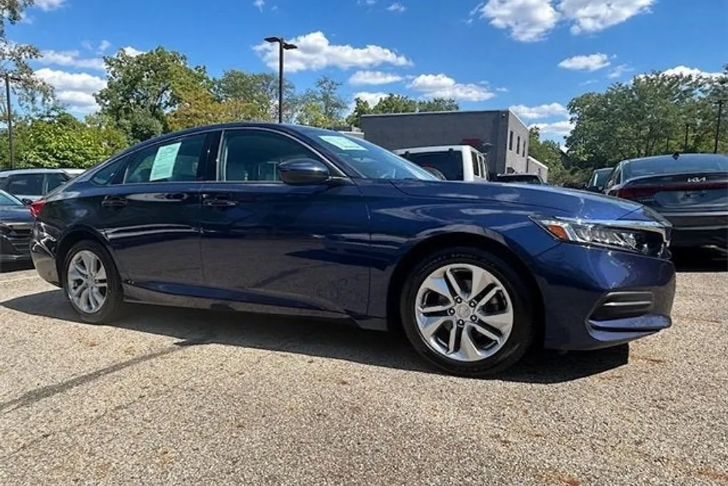 2020 Honda Accord LX photo 1