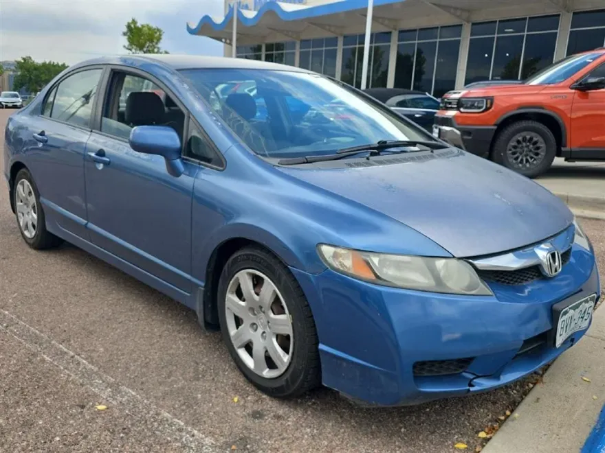 2009 Honda Civic LX photo 1