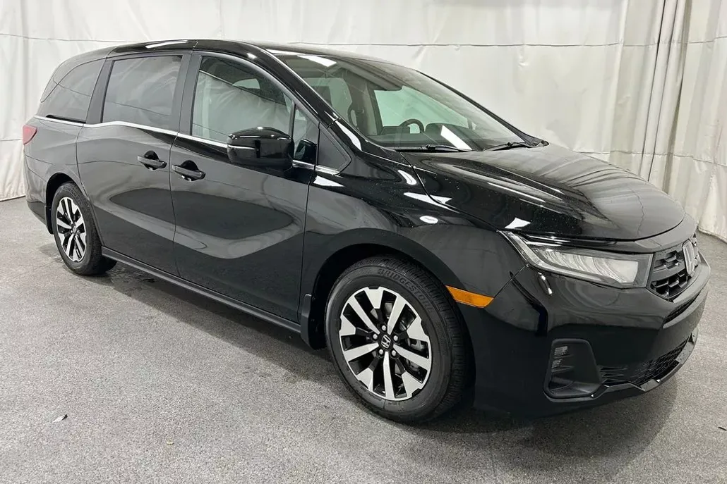 2026 Honda Odyssey EX-L photo 1