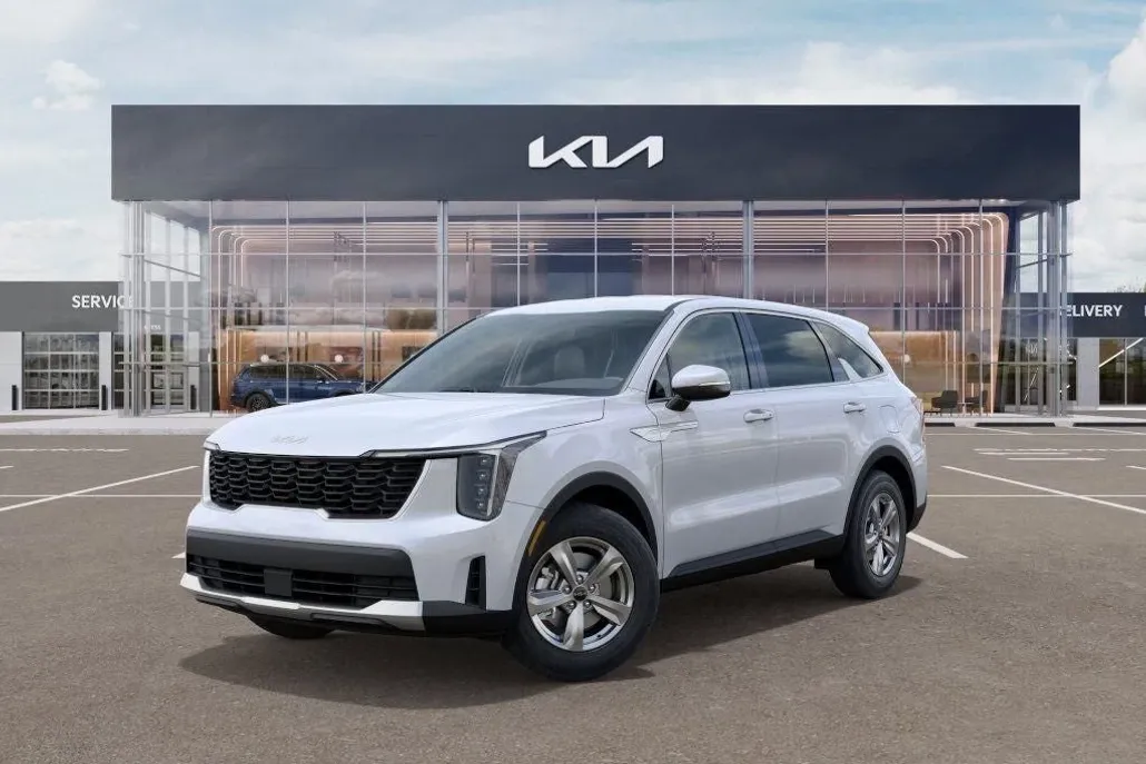 2025 Kia Sorento LX photo 1