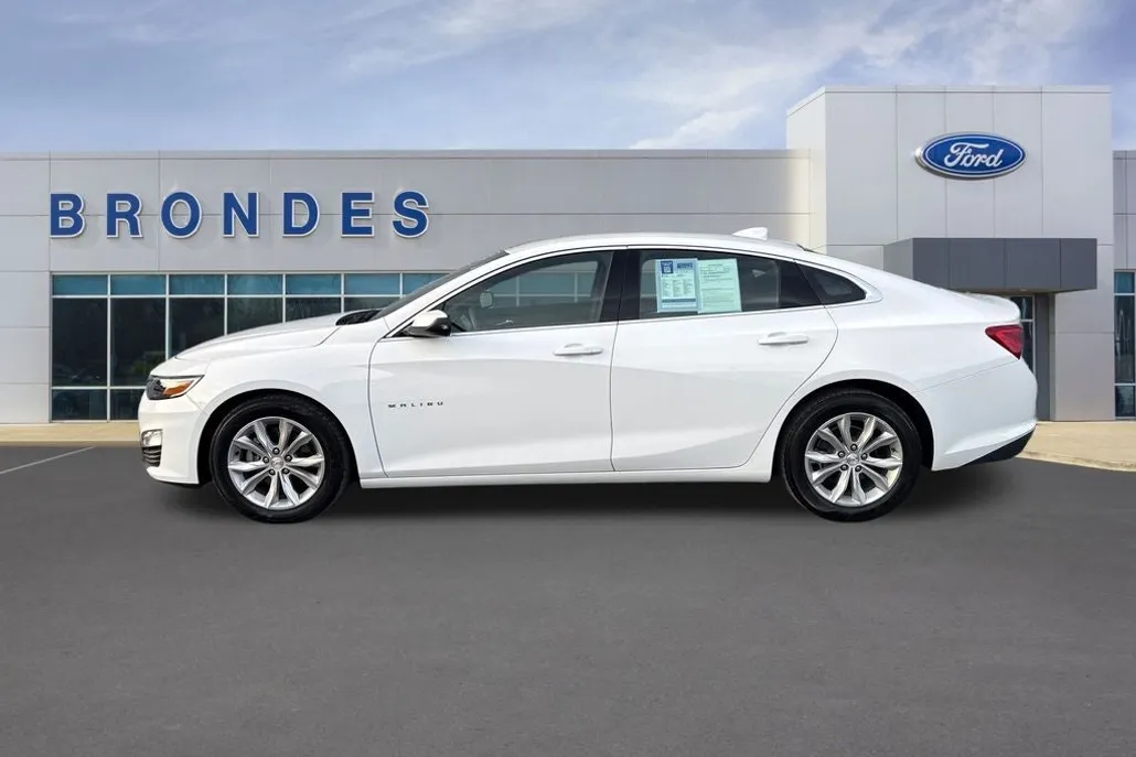 2025 Chevrolet Malibu 1LT photo 1