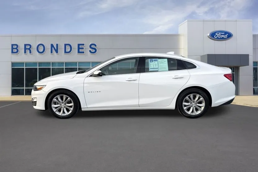 2025 Chevrolet Malibu 1LT photo 1