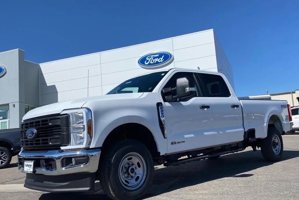 2025 Ford F-250 photo 1