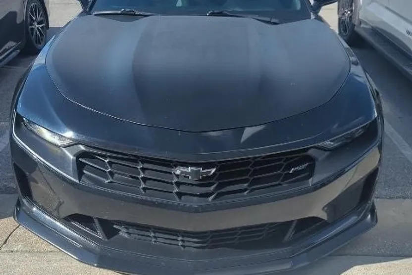 2019 Chevrolet Camaro 1LT photo 1