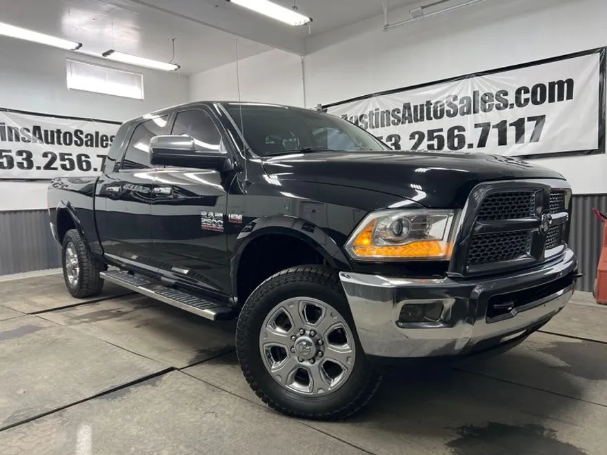 2014 Ram 2500 Laramie photo 1