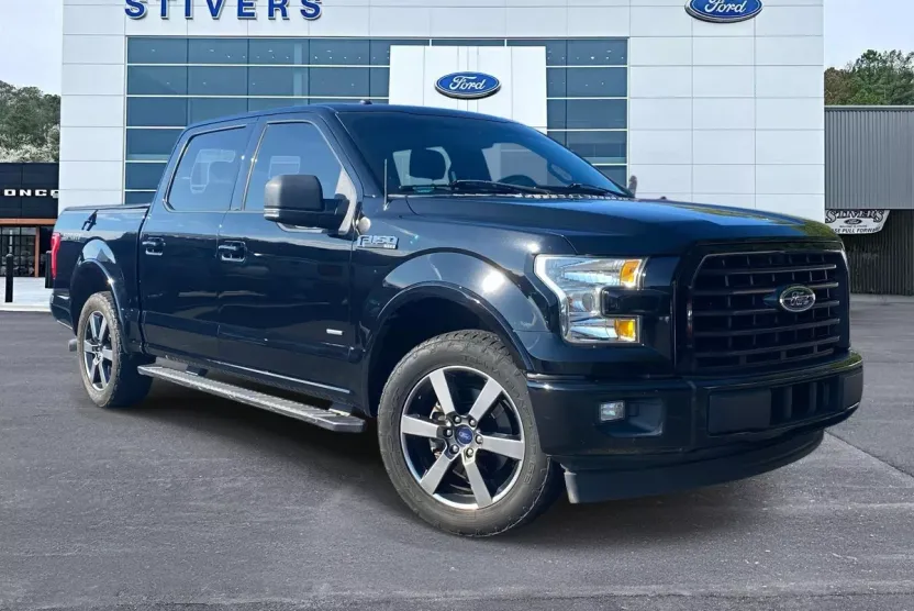 2017 Ford F-150 XLT photo 1