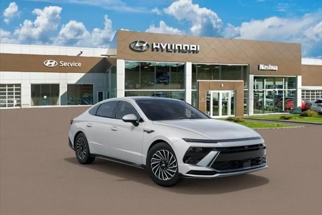 2025 Hyundai Sonata Hybrid Limited photo 1
