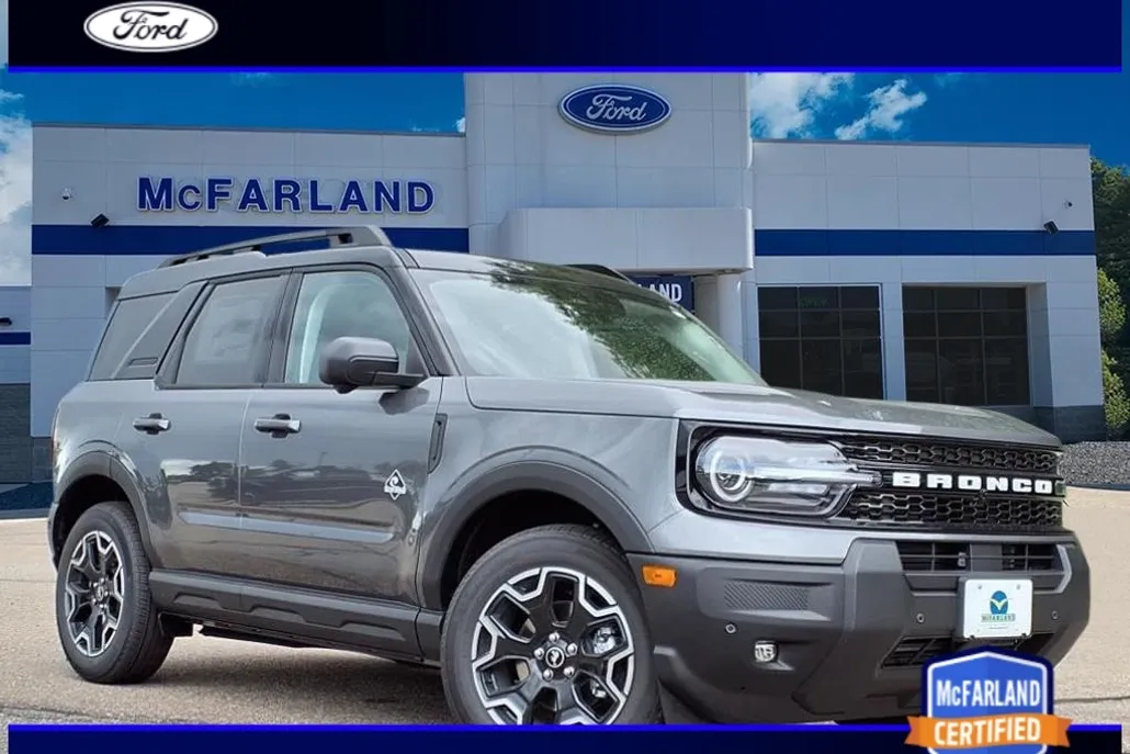 2025 Ford Bronco Sport Outer Banks photo 1