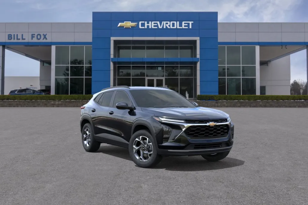 2025 Chevrolet Trax LT photo 1