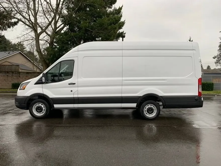 2024 Ford Transit photo 1