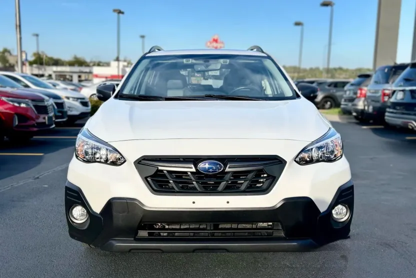 2022 Subaru Crosstrek Sport photo 1